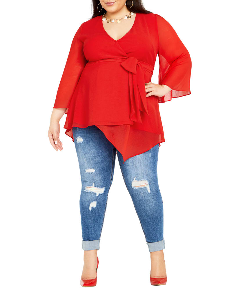Front of a model wearing a size XL Arya Top in TIGERLILY by City Chic. | dia_product_style_image_id:352892